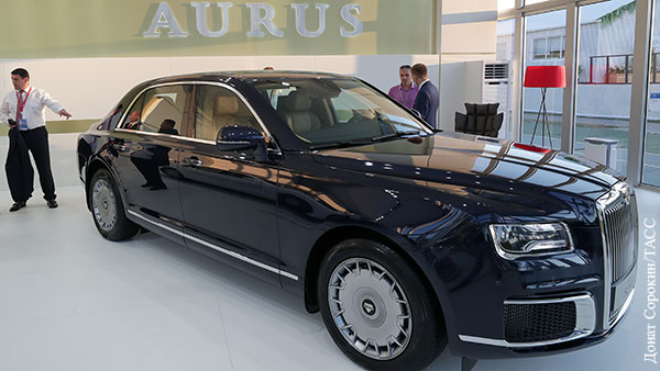 Минпромторг рассказал о крупном заказе из ОАЭ автомобилей Aurus