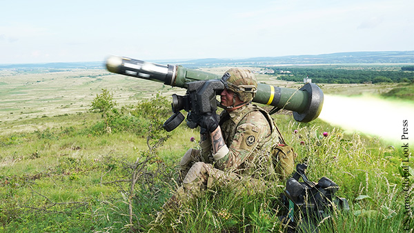 В США одобрили применение ракет Javelin в Донбассе