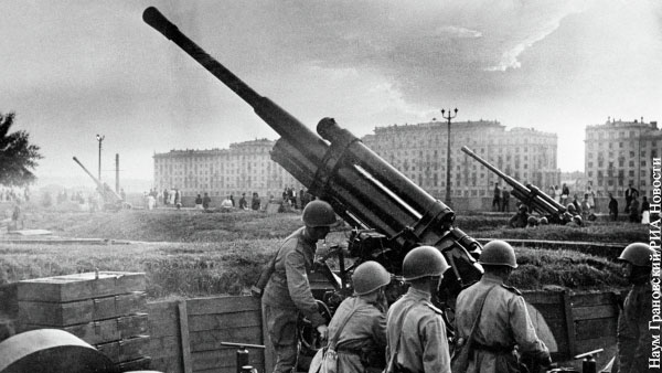 Общество: В чем была главная причина победы советских войск под Москвой