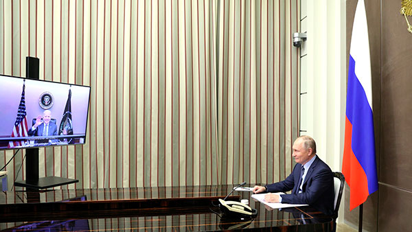 В Кремле сказали, что обсуждали Путин и Байден