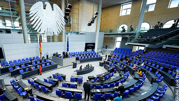 Новое правительство Германии впервые в истории оказалось гендерно равным