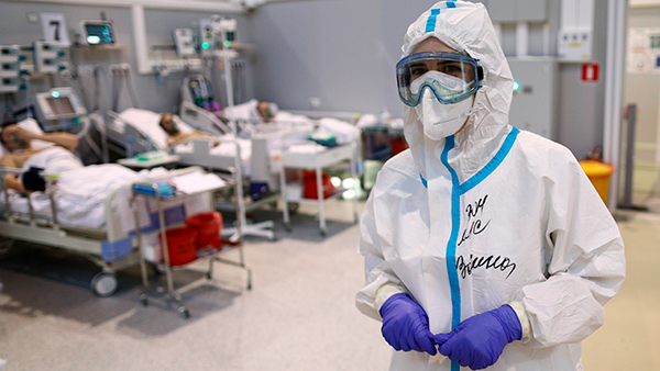 В России за сутки выявили 28,3 тыс. случаев коронавируса