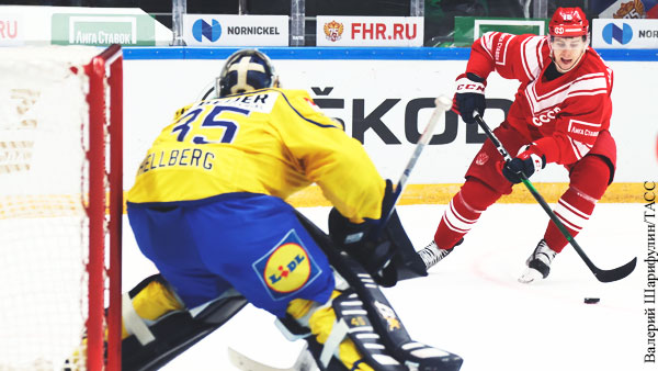 Сборная России по хоккею одержала вторую победу в матче Кубка Первого канала