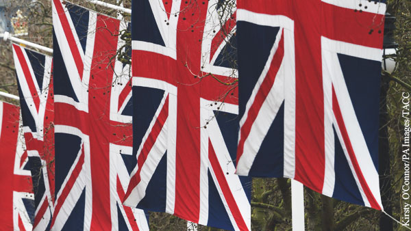 Россия запретила въезд семи британцам в ответ на санкции Лондона