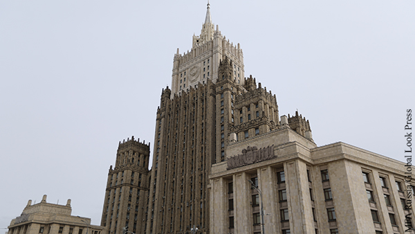 Москва намерена обсуждать гарантии безопасности с США без участия ЕС