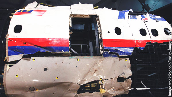 Генпрокурор Нидерландов потребовал выплатить родственникам жертв катастрофы MH17 по 40 тыс. евро