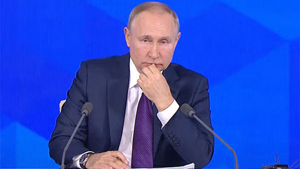 Путин напомнил журналисту Би-би-си о грозящей иноагентам в США «пятерочке»