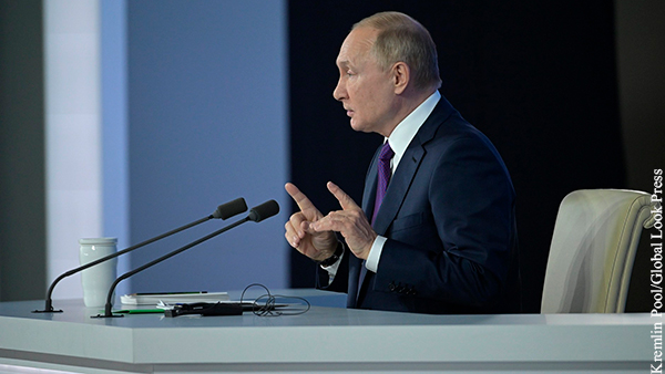 Путин пообещал поддержку реставрации объектов на Мамаевом кургане