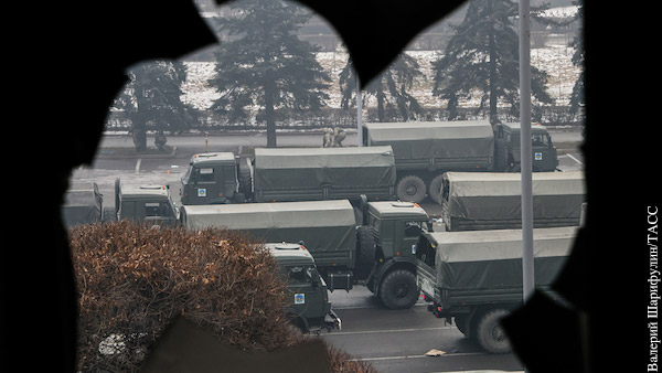 Военные в Алма-Ате открыли огонь по вооруженным зачинщикам беспорядков