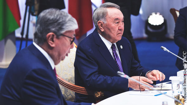The Guardian: Между Назарбаевым и Токаевым идут «активные переговоры»