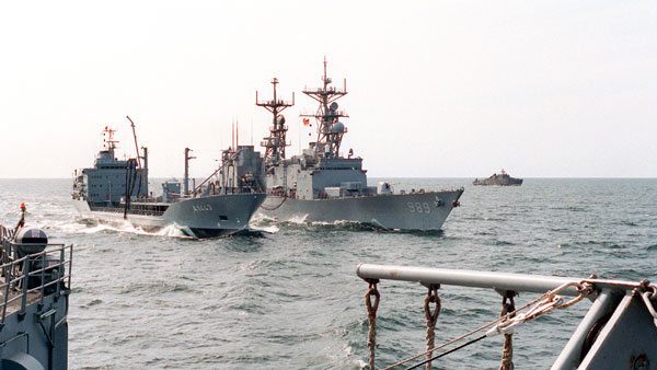 Украина попросила у Германии боевые корабли и зенитные комплексы