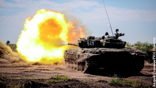 В Крыму начались танковые учебные стрельбы