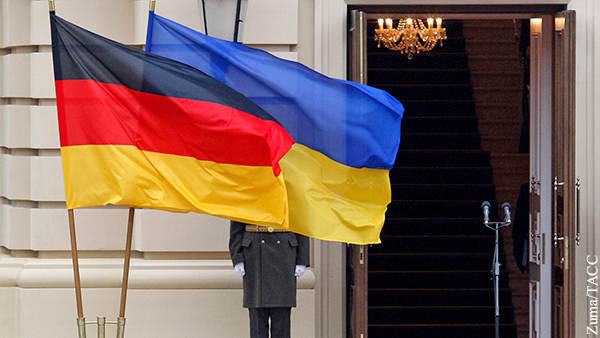 Зачем украинцы плюют в Германию