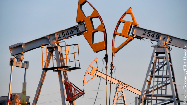 Уникальное сочетание дорогой нефти и слабого рубля выгодно России