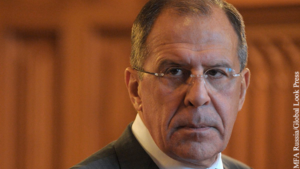 Лавров назвал бредом заявления о подготовке Россией предлога для вторжения на Украину