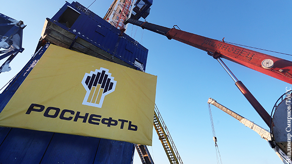 Роснефть и CNPC договорились о поставках нефти в Китай на 10 лет