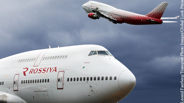 Авиакомпания «Россия» решила отказаться от двухпалубных Boeing 747