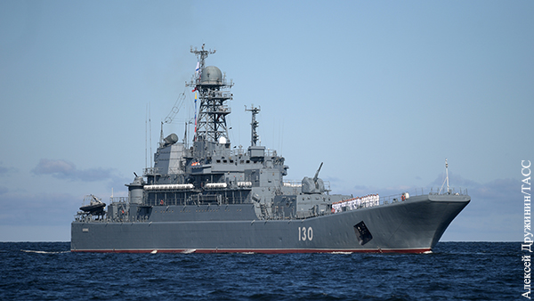 Отряд больших десантных кораблей ВМФ России вошел в пролив Дарданеллы