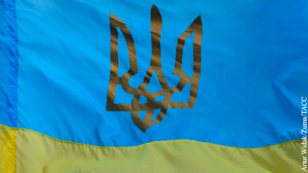 Несколько стран призвали своих граждан срочно покинуть Украину