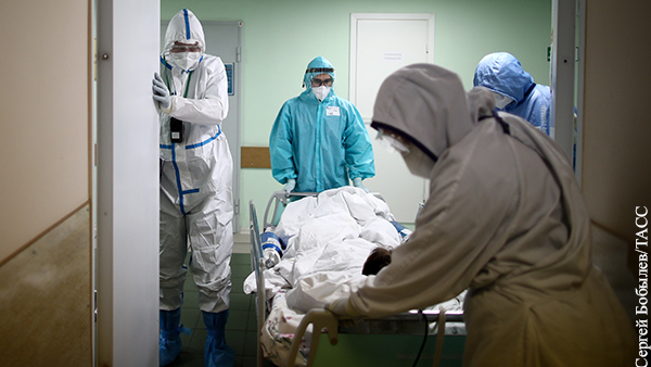 За сутки в России госпитализировали 10,4 тыс. человек с коронавирусом