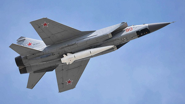 Россия на учениях провела пуски гиперзвуковых ракет «Кинжал» и «Циркон»
