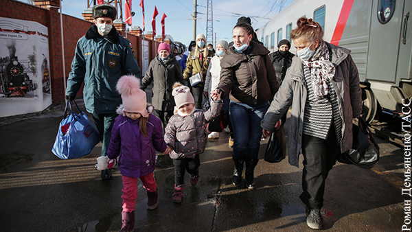 В Россию прибыли более 60 тыс. беженцев из Донбасса