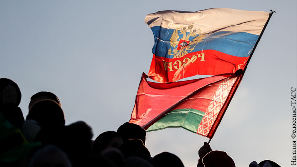Мнения: Как украинский кризис повлиял на Лукашенко