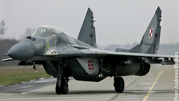 Украина заявила об использовании аэродромов в Польше для базирования 70 боевых самолетов