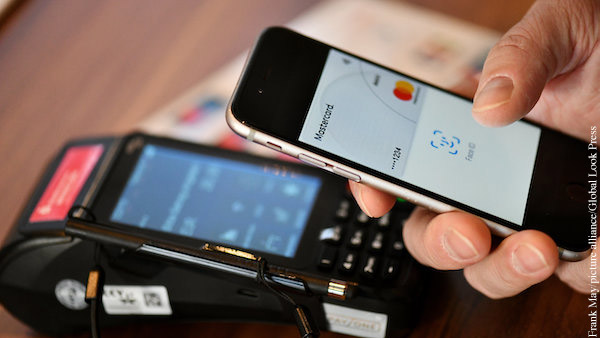 ЦБ предупредил об отключении сервисов Apple Pay, Google Pay для карт Visa и Mastercard в России