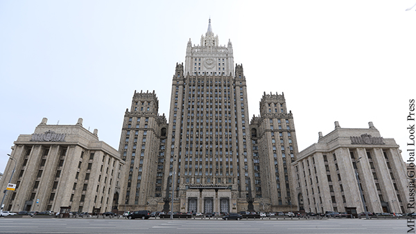 В Москве предупредили о последствиях попадания немецкого оружия на Украину