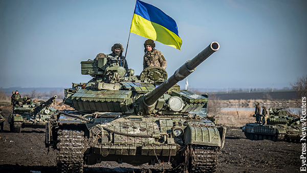 Украинские войска сняли постановочные фото и видео «братской могилы» в Мариуполе