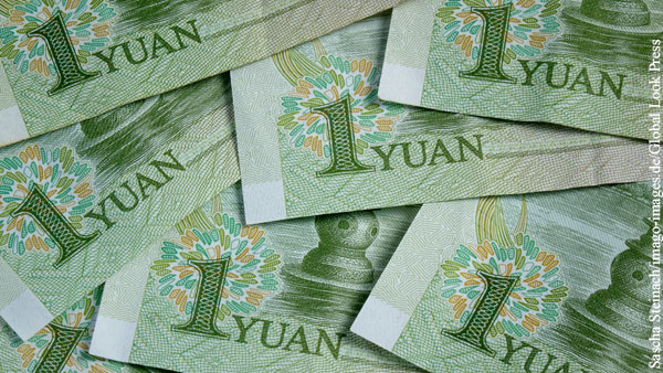 Стало известно о давлении на китайский юань на фоне оттока капитала