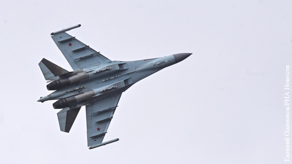 Самолет российских ВКС сбил в воздушном бою Су-24 ВВС Украины