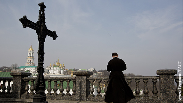 Запрет православия на Украине поможет спецоперации