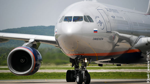 Путин поручил выработать меры по решению проблем лизинговых платежей авиакомпаний