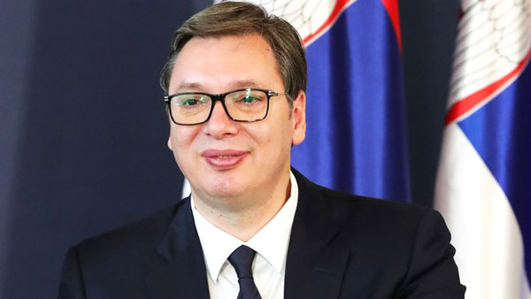 Вучич провозгласил победу на выборах президента Сербии