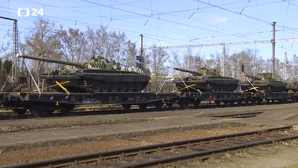 Чехия поставила Украине танки Т-72 и БМП