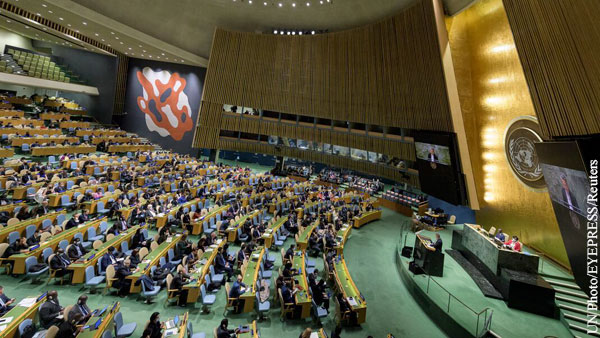 Генассамблея ООН приняла резолюцию о приостановке участия России в СПЧ
