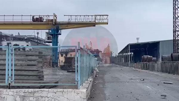 Войска ДНР взяли под контроль порт Мариуполя