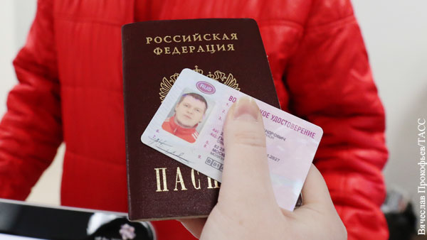 В России решили продлить срок действия заканчивающихся водительских удостоверений 