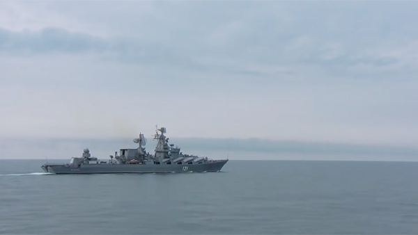 В результате пожара на крейсере «Москва» сдетонировал боезапас