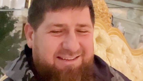 Кадыров назвал командира неонацистов на «Азовстали» «конченым лохом»