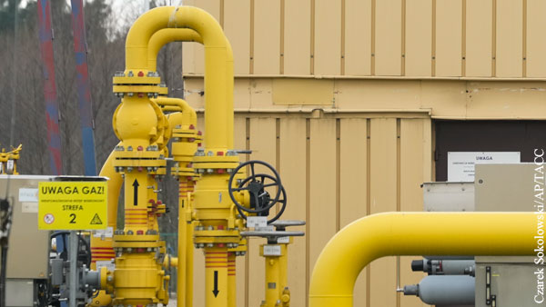 Газпром: Польша начала получать российский газ виртуальным реверсом