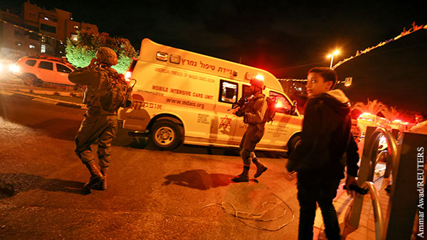 При теракте в Израиле погибли три человека 