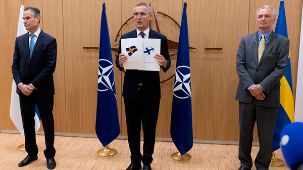 Турция заблокировала начало переговоров в НАТО о вступлении Финляндии и Швеции
