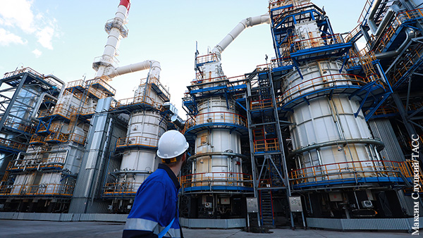Глава «Газпром нефти» описал масштабные последствия нефтяного эмбарго