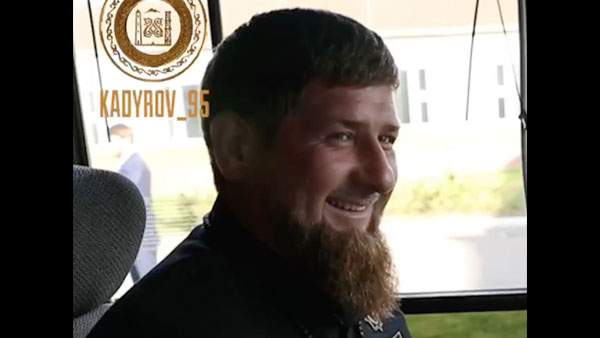 Кадыров выпустил клип про сдачу боевиков с «Азовстали»