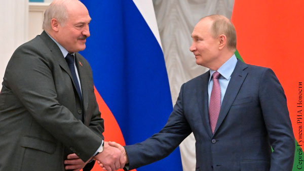 Путин рассказал Лукашенко о достойном сдерживании санкционного удара