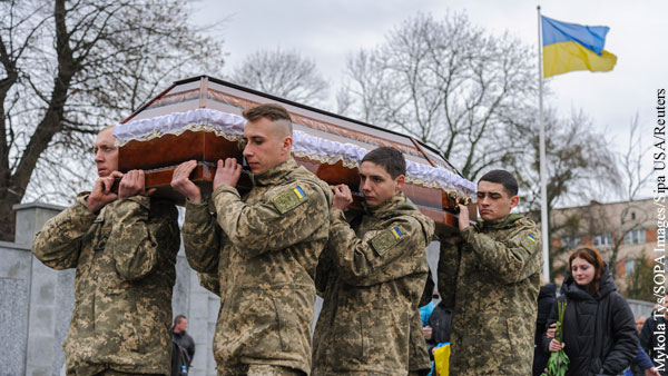 Почему Украина несет катастрофические потери