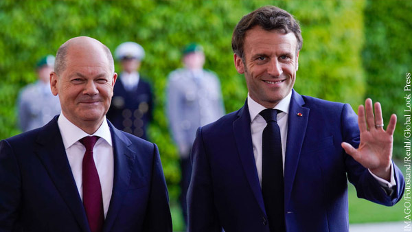 Во Франции высмеяли просьбы Макрона и Шольца к Путину